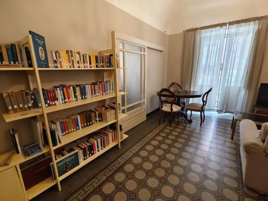 Retroetnea - Appartamento In Centro Storico - Con Camere Comunicanti CTA Exteriér fotografie